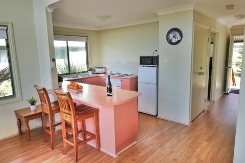 SkyView Villa - Tourism Canberra 22