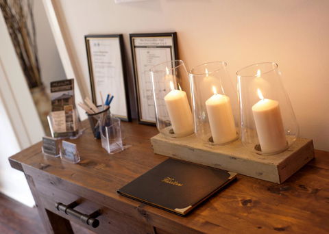 Two Cow Cottage Bed & Breakfast - Tourism Canberra 34