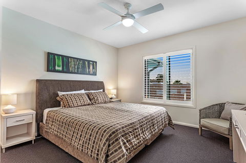 Pacific Blue 278-265 Sandy Pt Rd- Dual Key Access, Wifi, Linen And Air Conditioning - Tourism Canberra 10