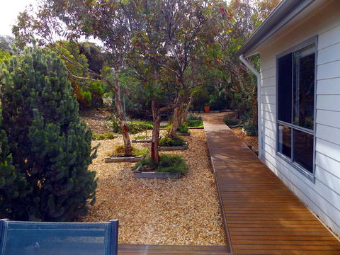 Coorong Waterfront Retreat - Tourism Canberra 18