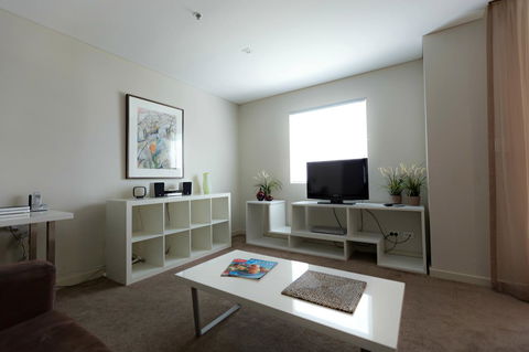 Adelaide DressCircle Apartments - North Terrace - Tourism Canberra 13