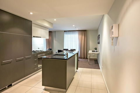 Adelaide DressCircle Apartments - North Terrace - Tourism Canberra 30