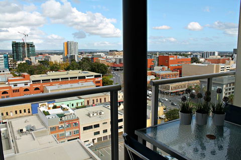 Adelaide DressCircle Apartments - North Terrace - Tourism Canberra 36