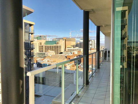 Adelaide DressCircle Apartments - North Terrace - Tourism Canberra 8