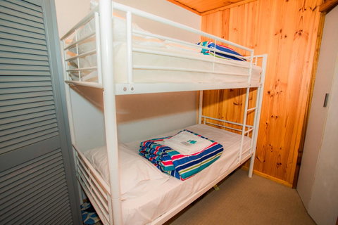 Seppelts View Cabins - Tourism Canberra 35