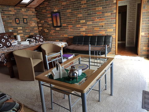 Three Linden - Tourism Canberra 1