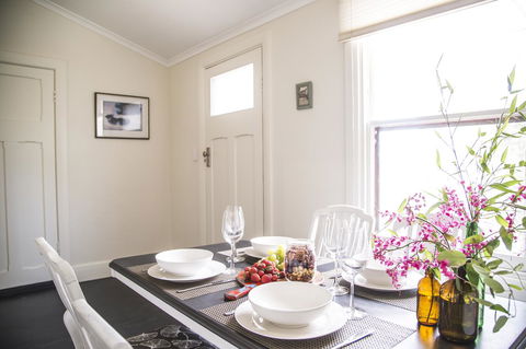 Mataro Cottage - Tourism Canberra 22