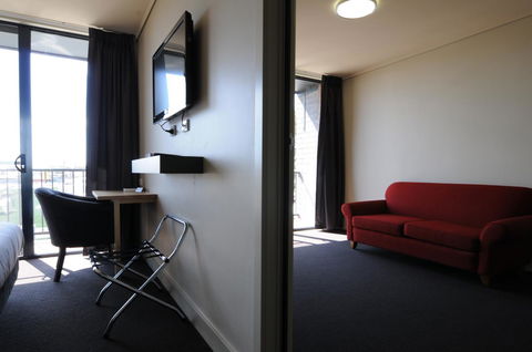 Mansfield Park Hotel - Tourism Canberra 2