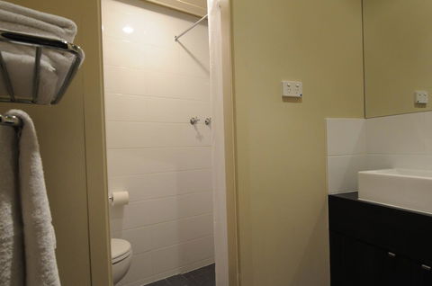 Mansfield Park Hotel - Tourism Canberra 8