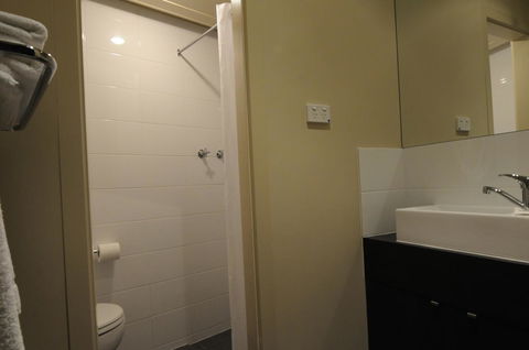 Mansfield Park Hotel - Tourism Canberra 11