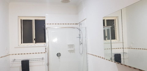 Unit In Marion - Tourism Canberra 9