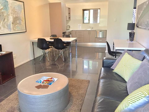 Adelaide DressCircle Apartments - Archer Street - Tourism Canberra 13