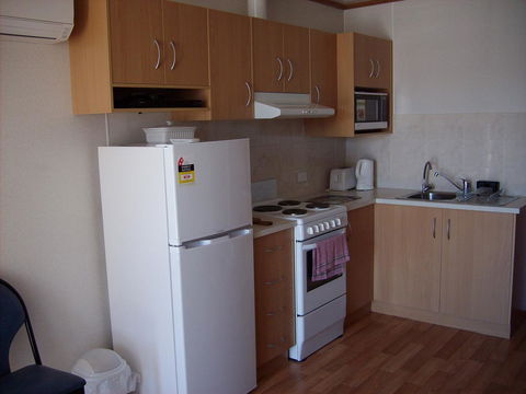 Jacko's Holiday Cabins - Tourism Canberra 1