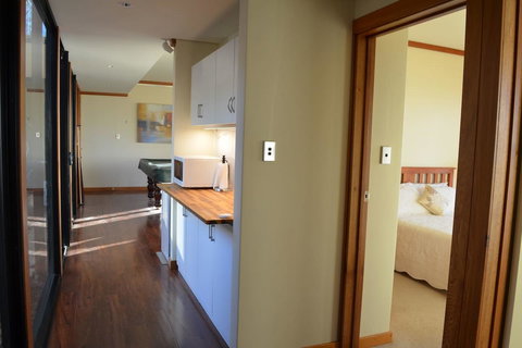 Kingsview Belair, Apartment Grand Views Of Adelaide - Tourism Canberra 14