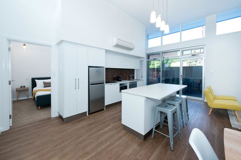 Loxton Courthouse Apartments - Tourism Canberra 8