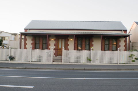Longreach At Port Elliot - Tourism Canberra 1