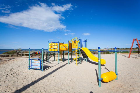 Modra\'s Apartments - Tourism Canberra 3