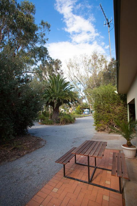 Modra\'s Apartments - Tourism Canberra 8