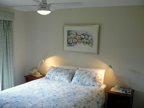 Camawald Coonawarra Cottage B&B - Tourism Canberra 6