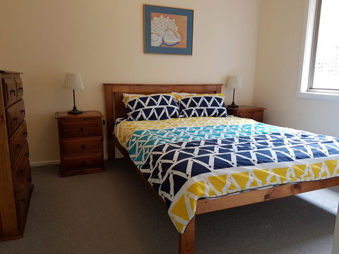 Marion Bay Holiday Villas - Tourism Canberra 3