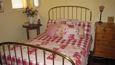 Gainsborough Cottage - Tourism Canberra 3
