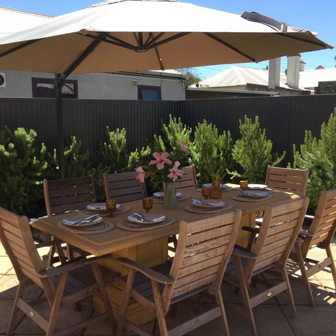 Gainsborough Cottage - Tourism Canberra 1