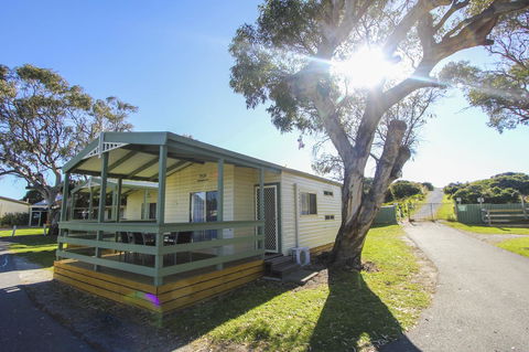 Beachside Holiday Park - Tourism Canberra 5