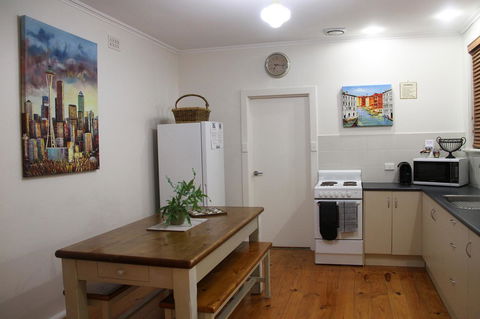 Grace Cottage - Tourism Canberra 8