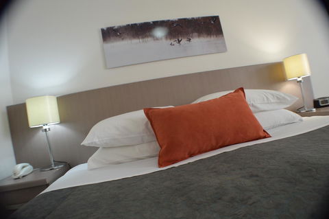 Loxton Community Hotel Motel - Tourism Canberra 29
