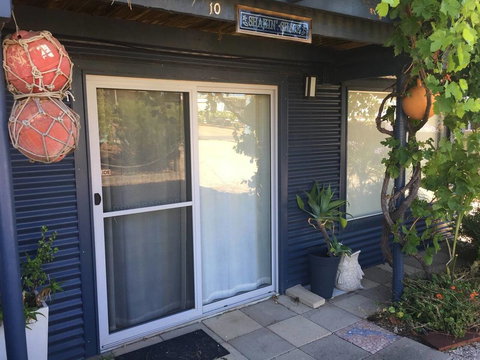 SHAKIN' SHACK - Tourism Canberra 19