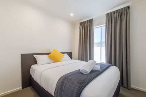 Mick O\'Sheas - Tourism Canberra 17