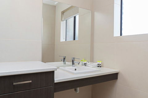 Mick O\'Sheas - Tourism Canberra 2