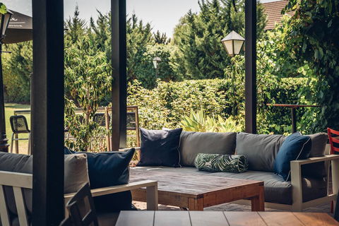 Mick O\'Sheas - Tourism Canberra 33