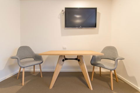 Mick O\'Sheas - Tourism Canberra 8