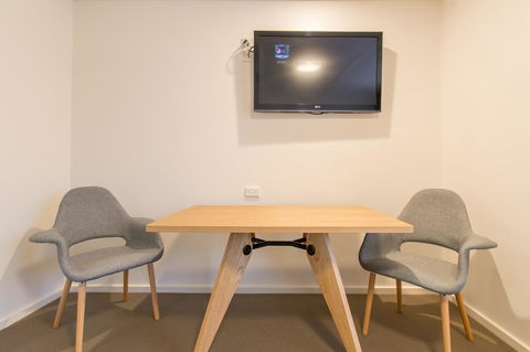 Mick O\'Sheas - Tourism Canberra 13