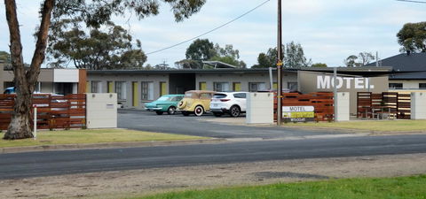 105 On The Park - Tourism Canberra 0