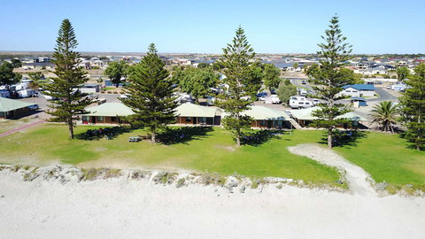 Wallaroo Holiday Park - Tourism Canberra 0