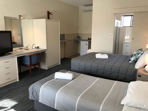Robetown Motor Inn & Apartments - Tourism Canberra 33