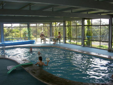 Robetown Motor Inn & Apartments - Tourism Canberra 4