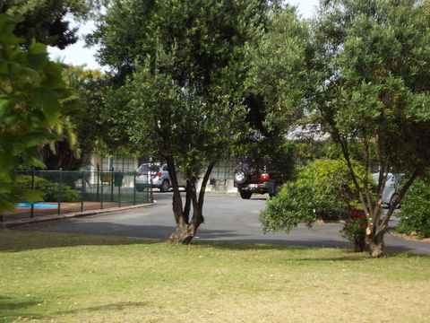 Guichen Bay Motel - Tourism Canberra 30