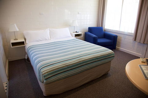 Guichen Bay Motel - Tourism Canberra 10