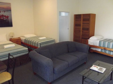 Guichen Bay Motel - Tourism Canberra 9