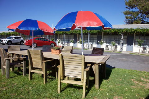 Guichen Bay Motel - Tourism Canberra 31