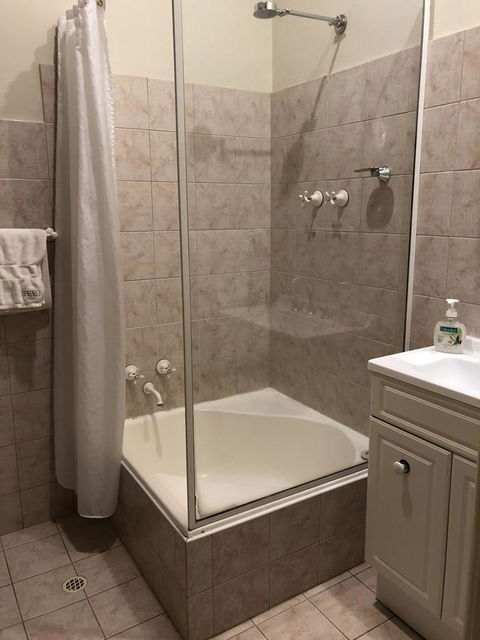 Parkview Apartment - Grandview House & Apartments - Tourism Canberra 9