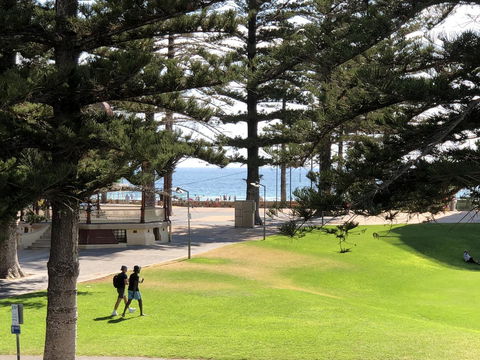 Parkview Apartment - Grandview House & Apartments - Tourism Canberra 1