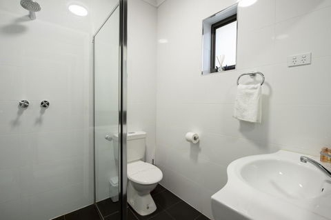 City Centre Motel Hotel - Tourism Canberra 11