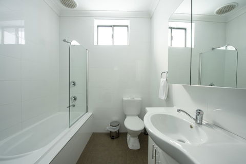 City Centre Motel Hotel - Tourism Canberra 29