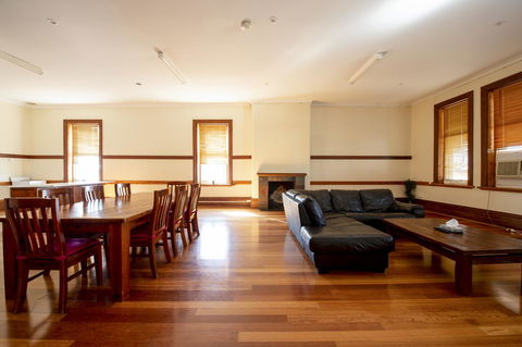 City Centre Motel Hotel - Tourism Canberra 38