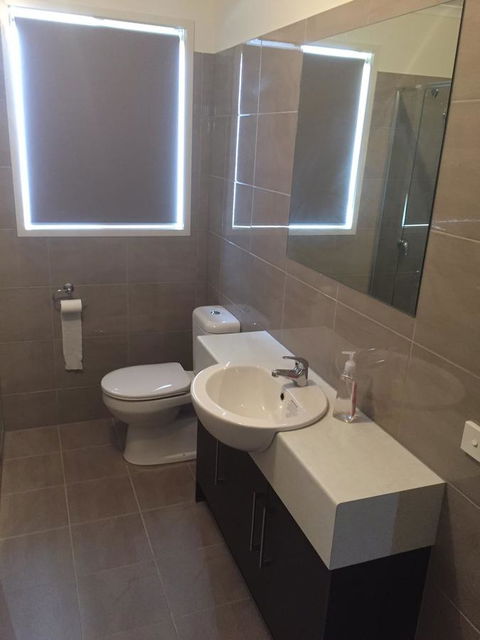 City Centre Motel Hotel - Tourism Canberra 42