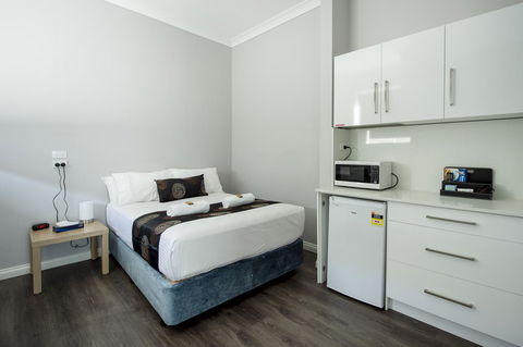 City Centre Motel Hotel - Tourism Canberra 16